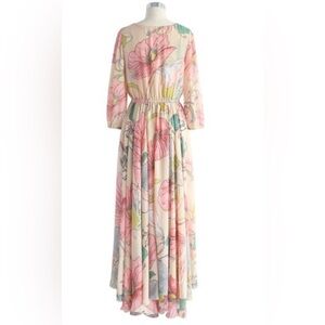 Chicwish Spring Scenery Floral Maxi Dress, size Small. Worn once, like New.